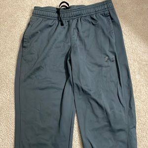 Under Armour Sweatpants Youth XL (Gray)